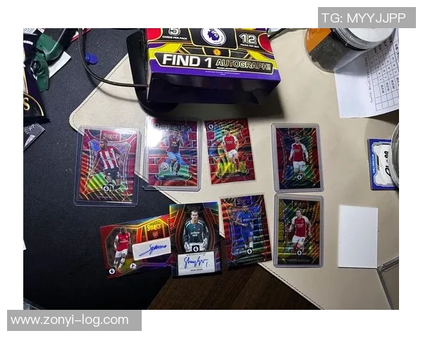 帕尼尼足球球星卡Noir系列评测 高端收藏价值与市场潜力分析 帕尼尼足球球星卡Noir系列评测 高端收藏价值与市场潜力分析